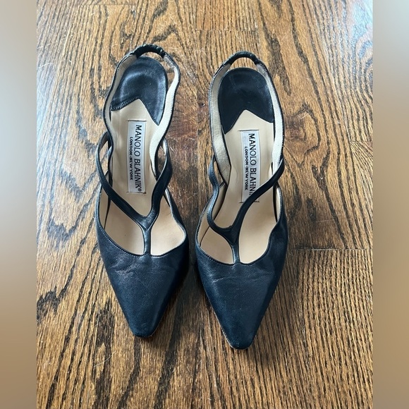 Manolo Blahnik Black Leather Pointed Toe Slingback Heels Women’s Sz. 35.5